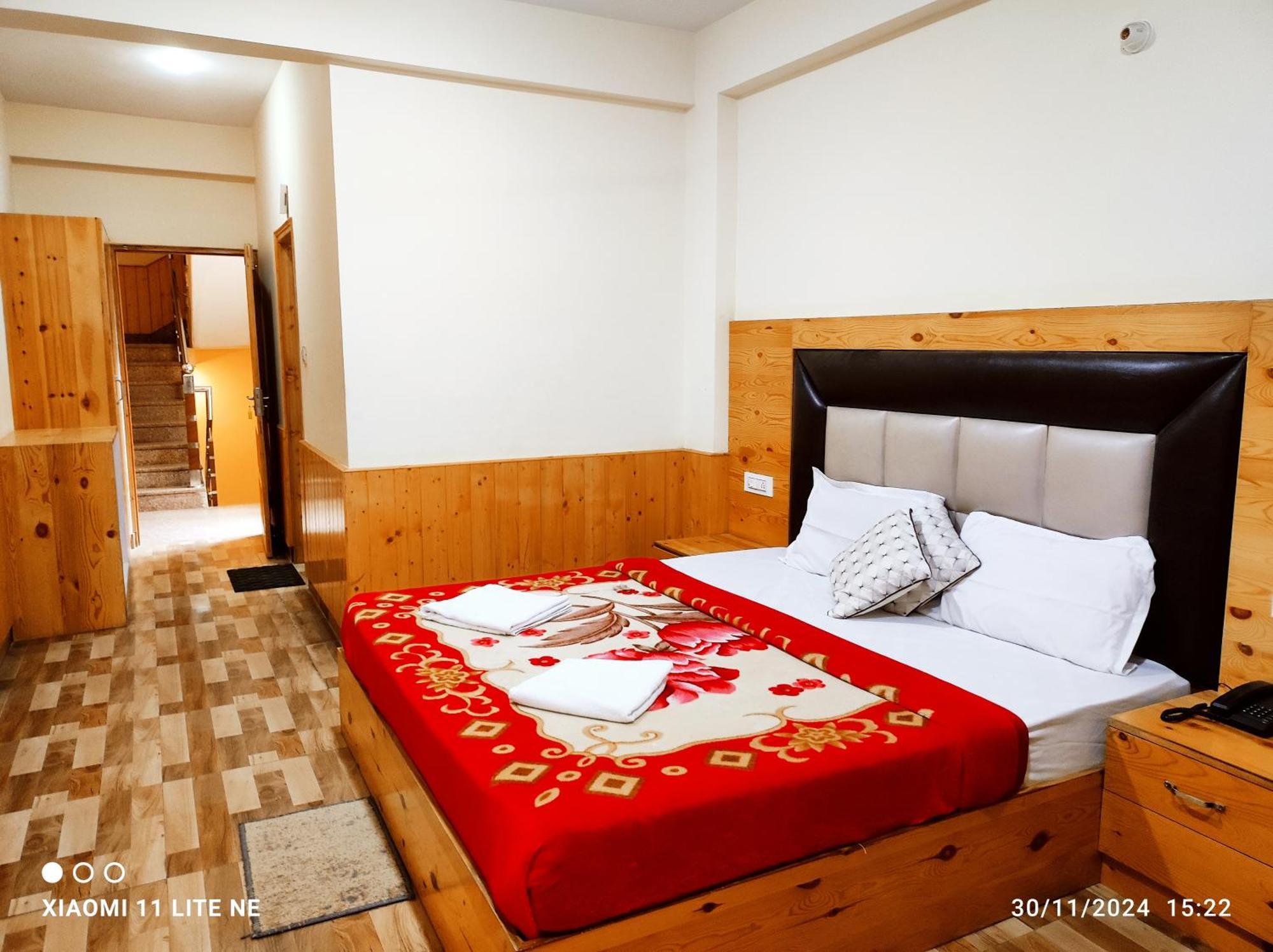 Hotel Anchal Residency Unit Of Best Quality Trip Pvt Manāli Екстериор снимка